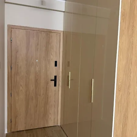 Beige Apartament Global Zabrska Κατοβίτσε