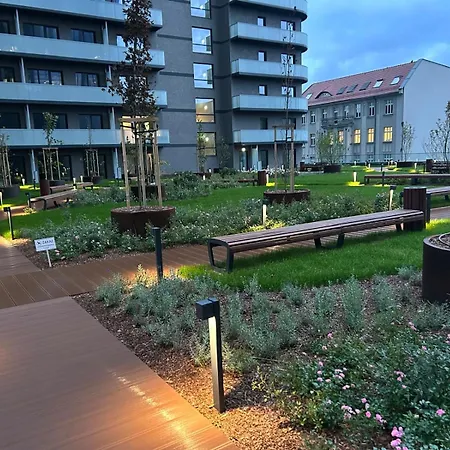 Beige Apartament Global Zabrska