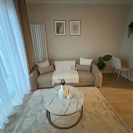 Beige Apartament Global Zabrska Appartement *